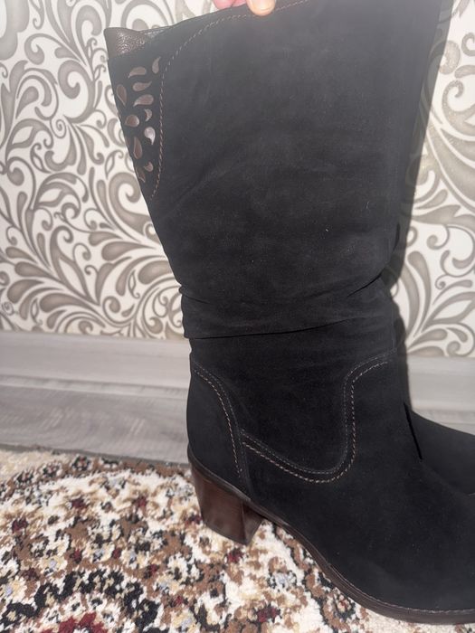 Продам сапоги, новые.