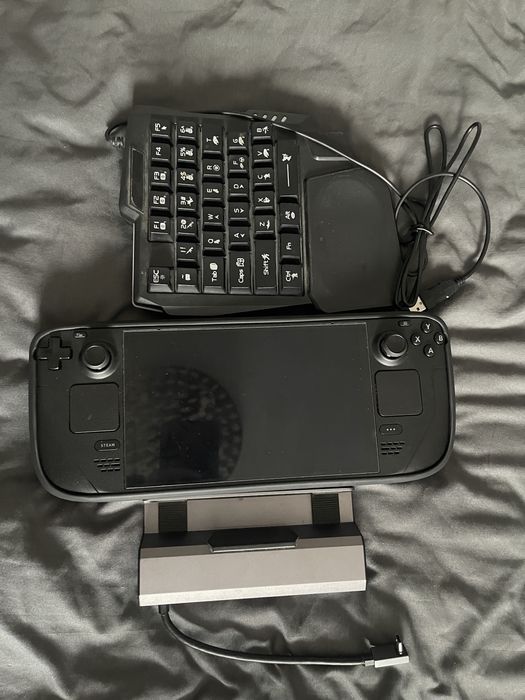 Продам Steam Deck OLED 1 ТБ