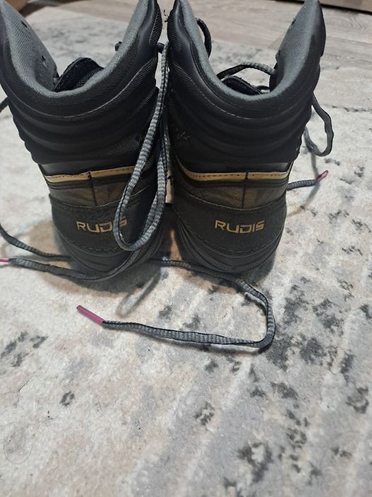 Продам борцовки детские