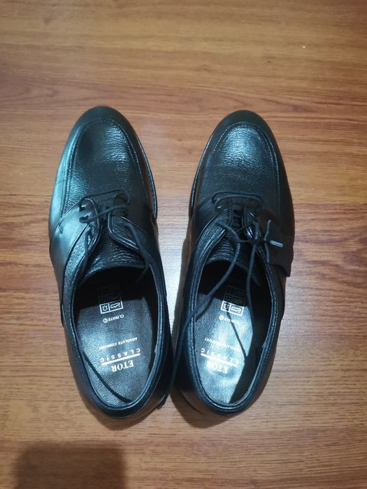 Мужские кожаные туфли