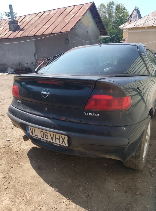 Opel tigra, 1.4 benzină ,an 1998