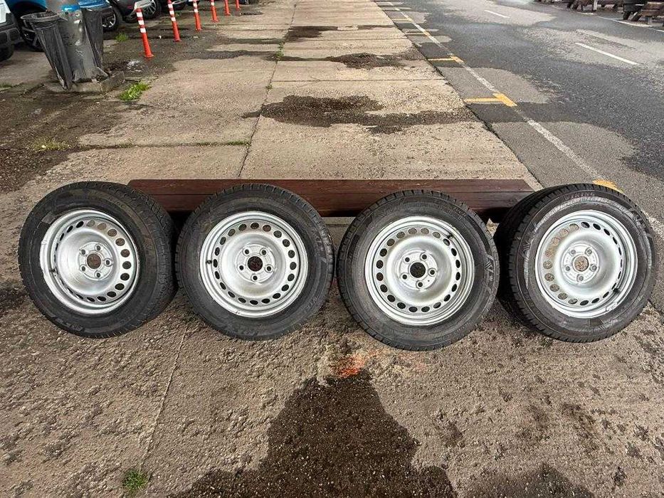 Set Roti complete cu anvelope C pentru VW Transporter T 6.T 5