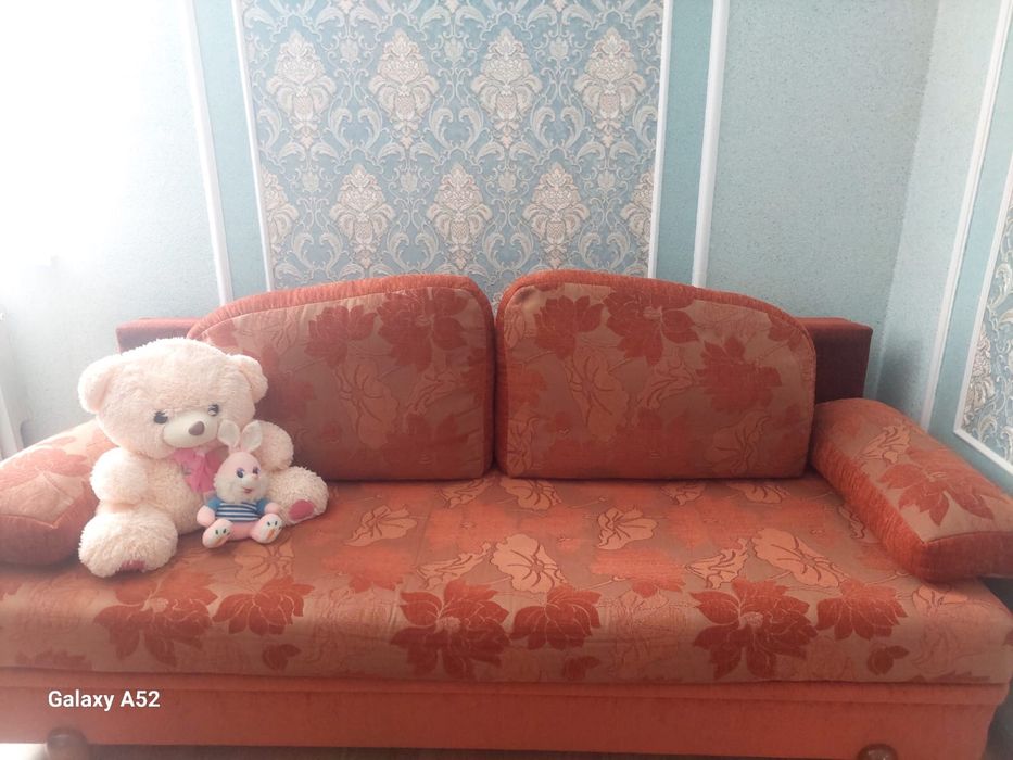 Диван для гостиной