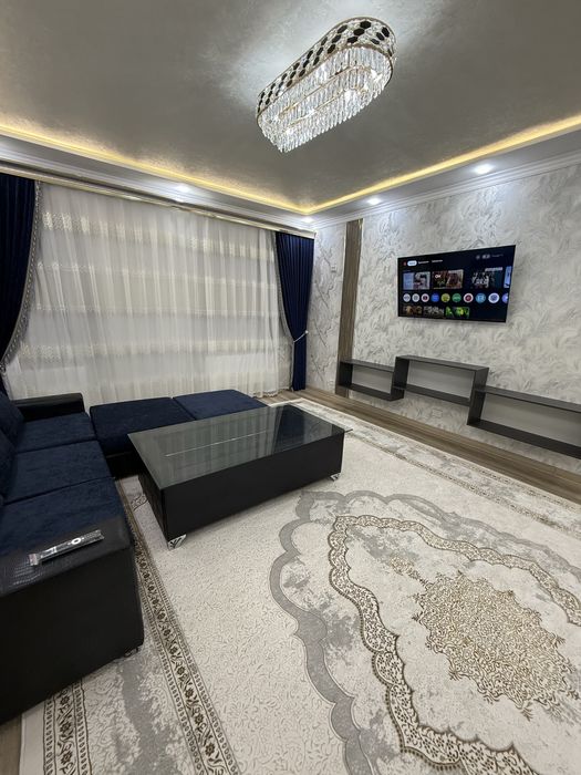 Экскаваторный томонда 4 хонали квартира сотилади. Очиқ жойи билан.