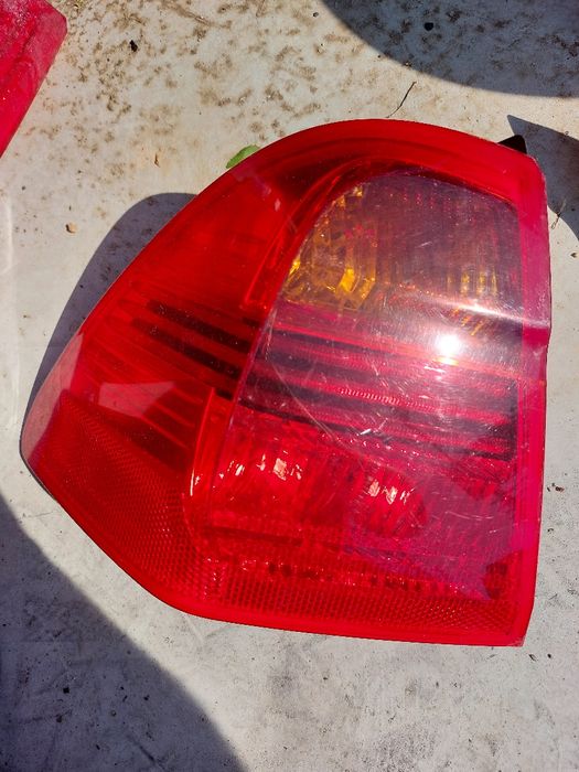 Ляв външен стоп бмв bmw е91         .