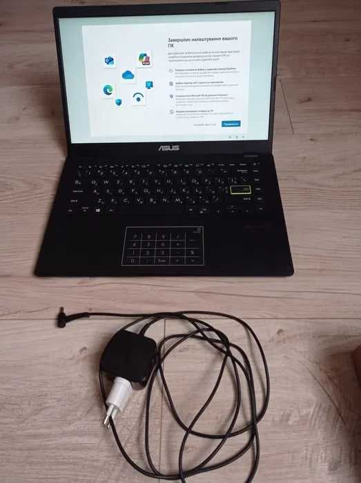 Nootbuk Asus E410M