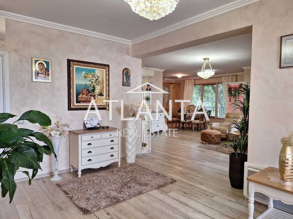 Продава се Многостаен апартамент в к.к. Св.Св. Константин и Елена - 216 кв.м за 2454 €/кв.м - Снимка #2