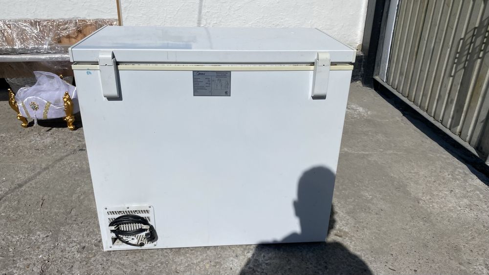 Морозильник.