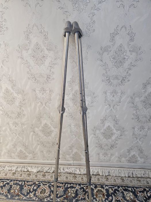 Костыли и ходунки