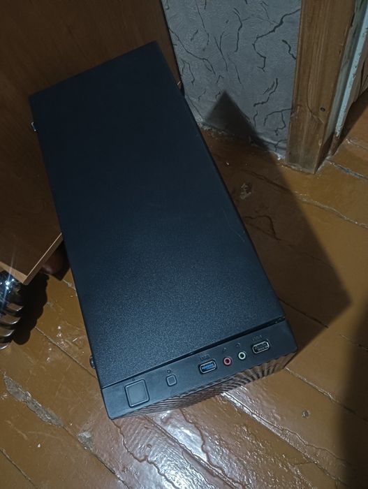 Корпус компьютерный