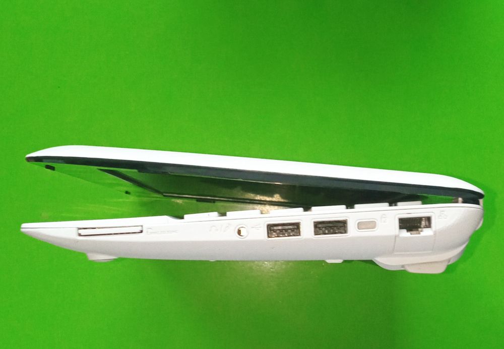 ASUS noutbuk sotiladi