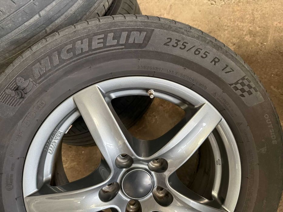 Jante Volkswagen Touareg cu anvelope 235 65 17