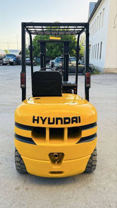 Вилочный погрузчик кара автокара