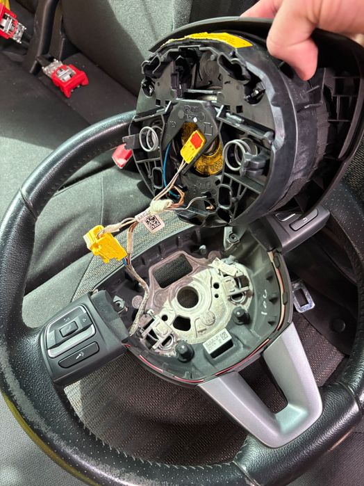 Мултиволан за Seat Leon