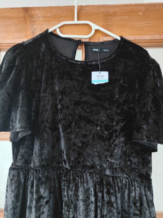 Rochie neagra de catifea SINSAY L