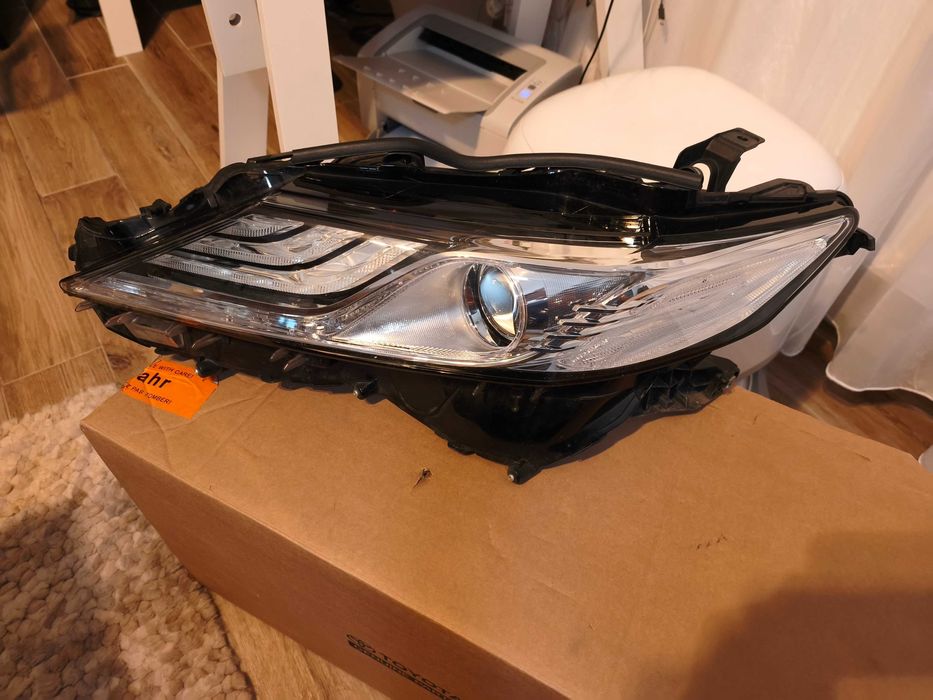 Far stanga Toyota Camry Full Led 2019 2020 2021 2022 2023