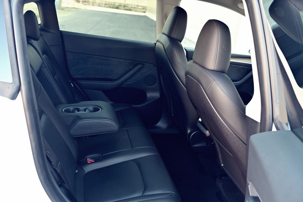Tesla Y/340cp/Garantie/import Germania