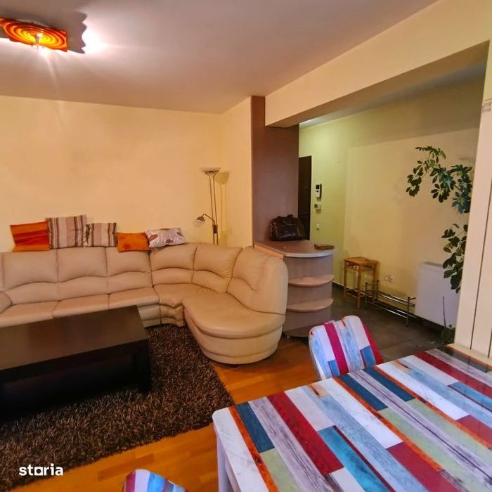 Apartament 3 camere, parcare subterana, boxa, etaj 1, semicentral