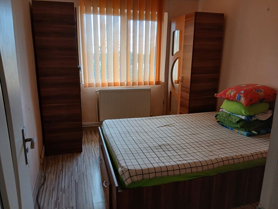 Inchiriez ap 2 camere