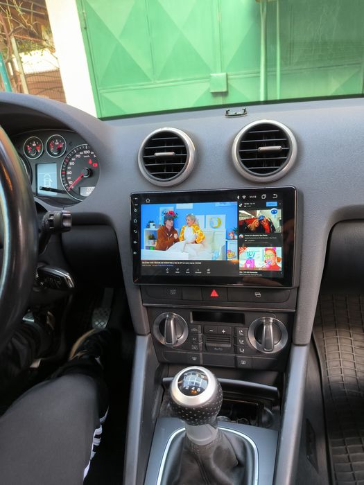 Navigatie Android Audi A3 WiFi internet Waze YouTube GPS