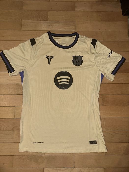 Tricou Barcelona Away Kit FARA NUMAR