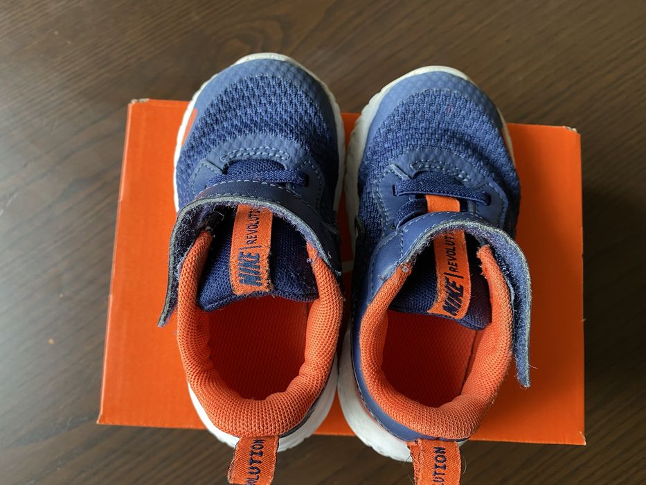 Nike Revolution 5, номер 22