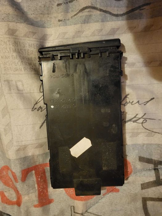 Поставка за чаша Сеат Ибиза