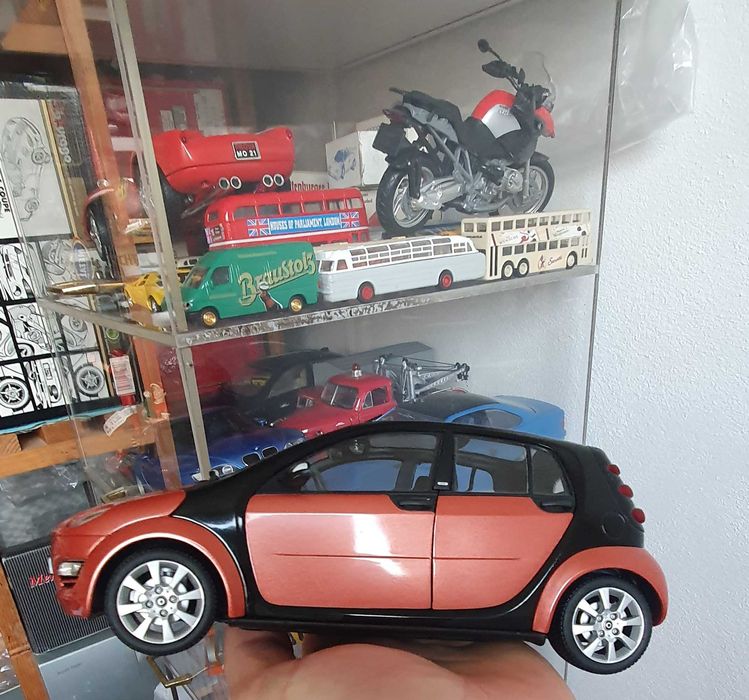 1:18 SMART - Forfour ,Fortwo cabrio 2015