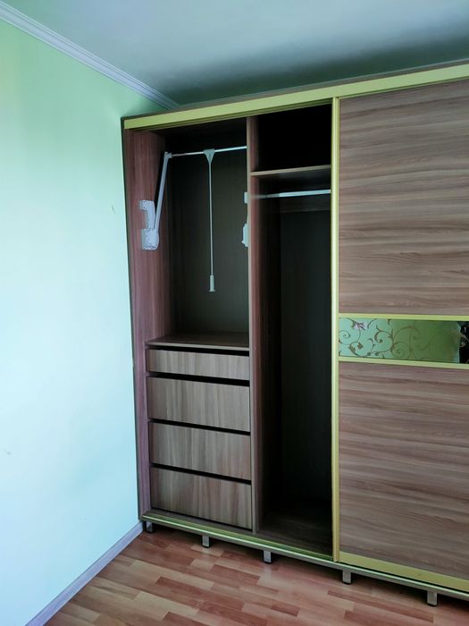 Шкаф гардеробный для спальни