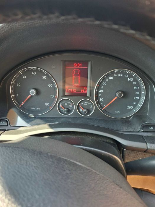 Vând mașină golf 5 an 2008