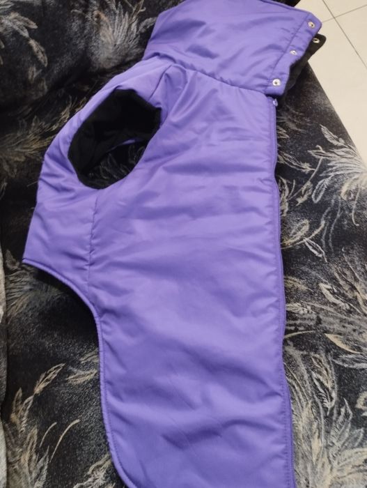 Продам куртку для собаки