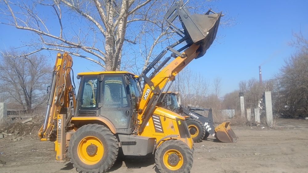 Услуги экскаватора погрузчика