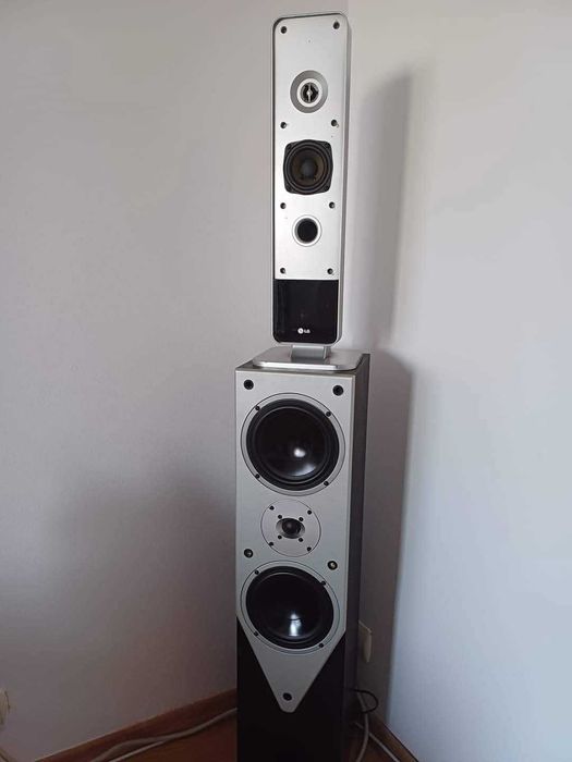 Vand sau schimb sistem audio