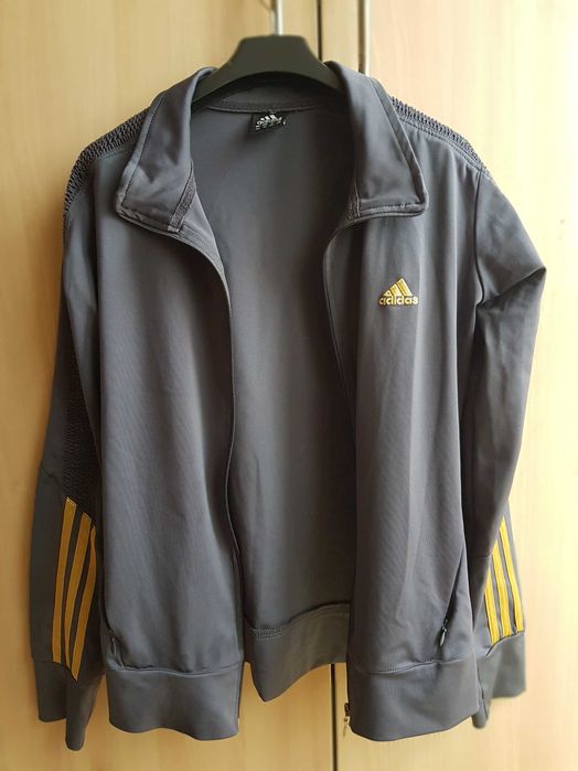 Спортен екип Адидас