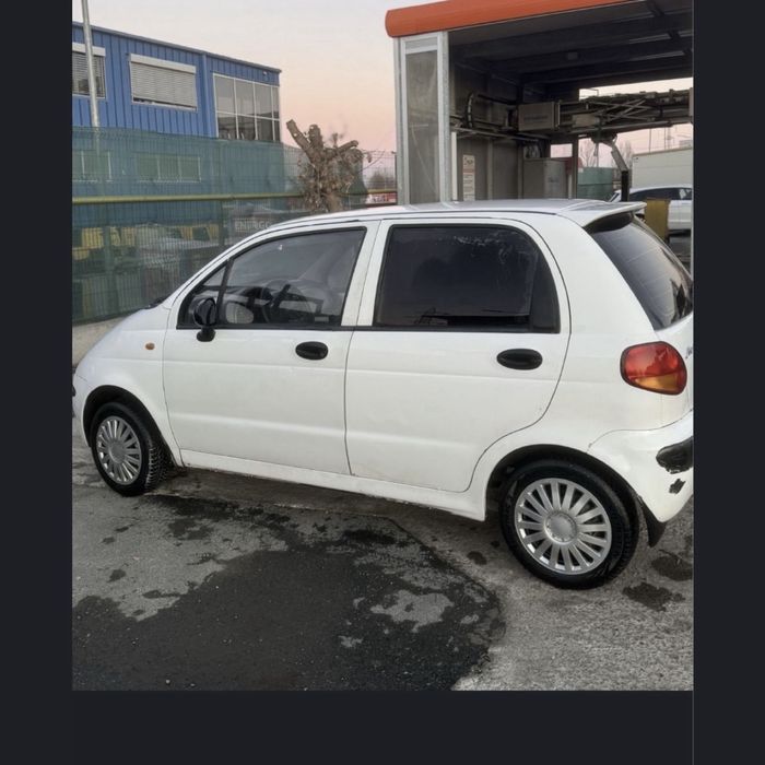 Vând sau schimb daewoo matiz 2008 essential model