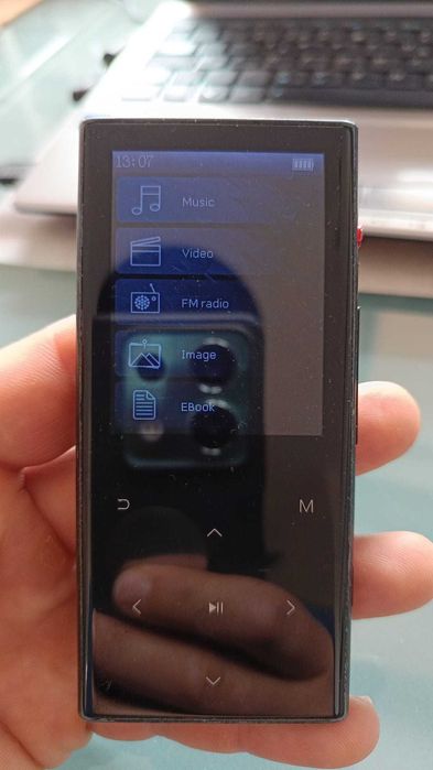 HiFi Walker MP3 player