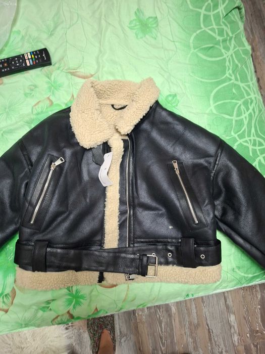 Яке чисто ново.