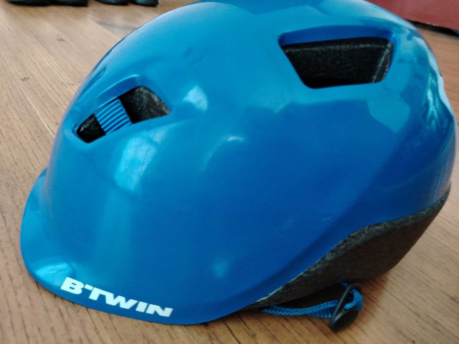 Детска каска за колело или ролери