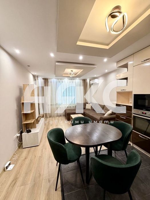 Продава се Двустаен апартамент в София, Дружба 2 - 72 кв.м за 1700 €/кв.м - Снимка #1