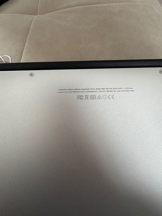 MacBook Air 7,2 13 inch 2017