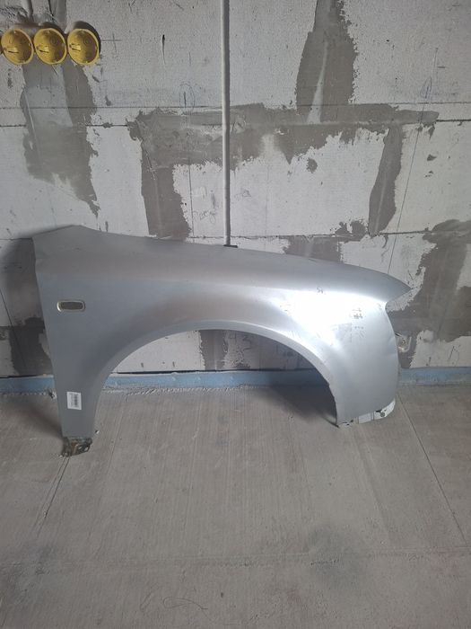 Продам крыло правое ауди а6с5