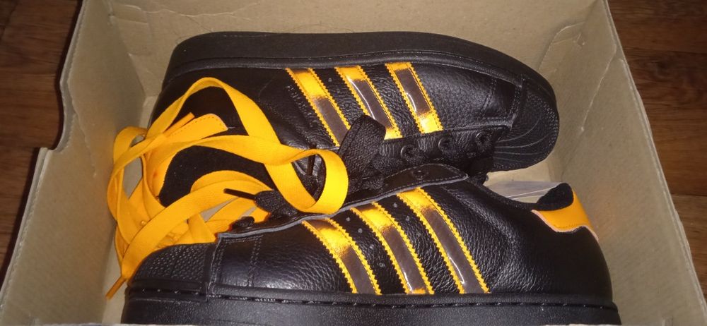 Кроссовки Адидас оригинал