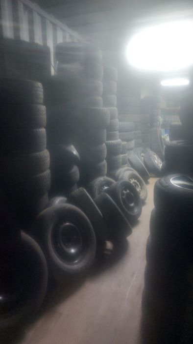 Шины б/у разные есть диски