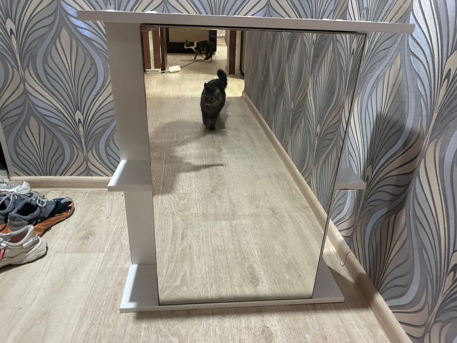 Ванный шкафчик .