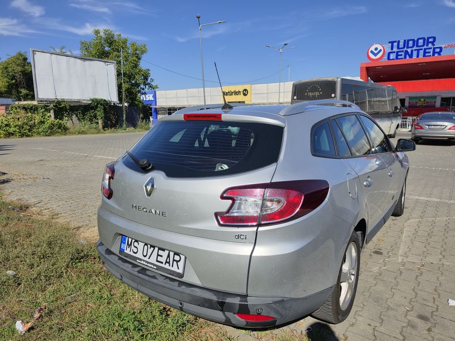 RENAULT Megane 2011 — imagine 3