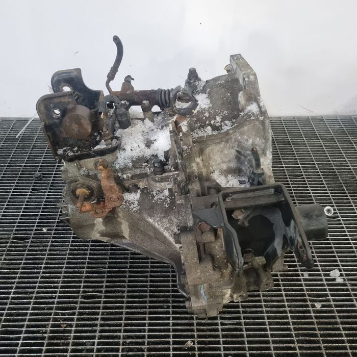 Cutie de viteze Hyundai Tucson 2.0 BENZINA 2006 - 2010 141CP Manuala 5 Trepte G4GC Euro5 ...