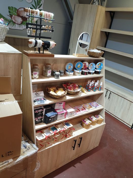 Продам витрины