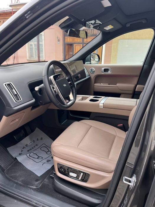 Lixiang L8 ultra restyling 2025 йил