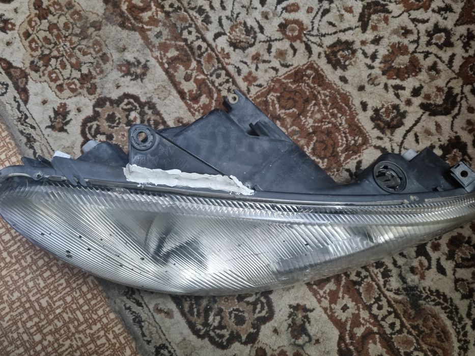 Фарове за пежо 206