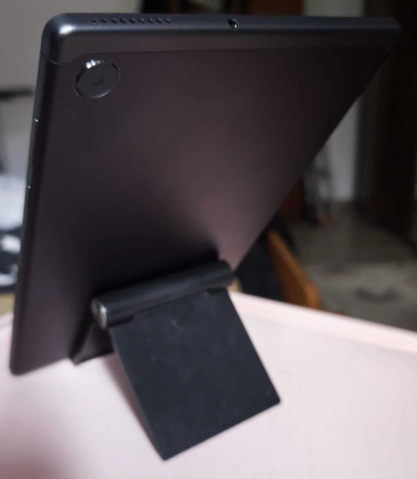 Tabletă Lenovo Tab M10 FHD Plus (TB-X606F) – Ecran superb, carcasă metalică, stare excelentă!